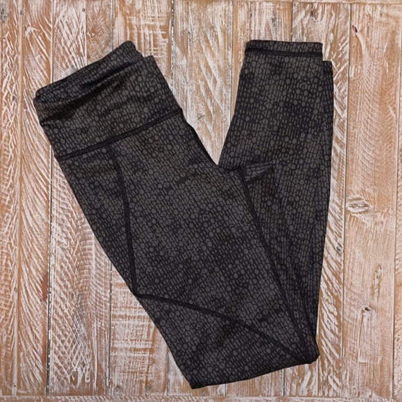 🔥Patagonia Centered Tights Leggings🔥~small - Picture 11 of 13